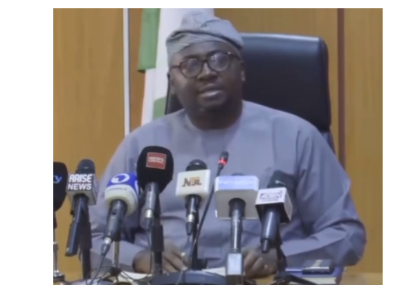 FG to spend N8bn on orientating Nigerians on payment of electricity bills – Minister of Power, Adelabu 1